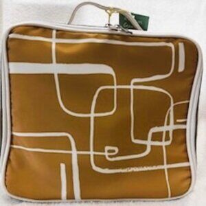 OCS Designs tan and white large cosmetic organizer NWT